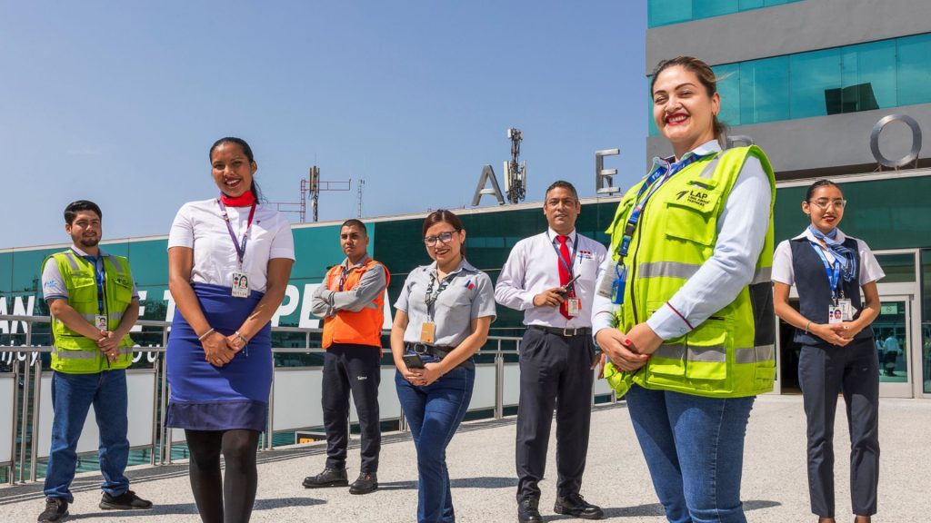 TRABAJO EN AEROPUERTOS SE NECESITAN CUBRIR 45 PUESTOS | POSTULA
